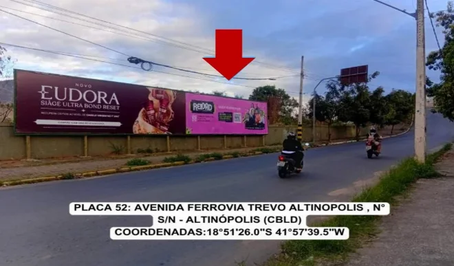 governador-valadares-outdoor-placa-painel-comunicacao-visual-midia-ooh-tvindoor-tv-indoor-52pe