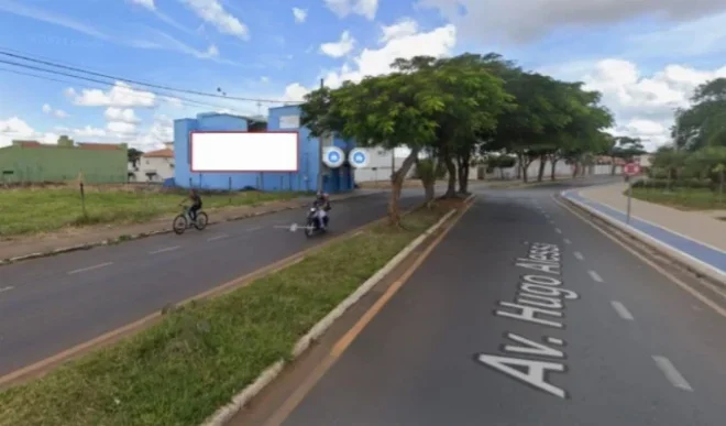 araguari-cidade-outdoor-placa-painel-comunicacao-visual-publicidade-impulso-house-50gr-2