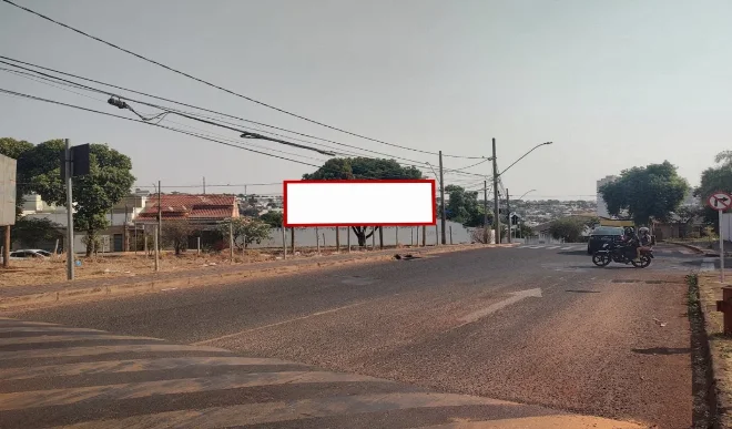 uberlandia-cidade-outdoor-placa-painel-comunicacao-visual-publicidade-impulso-house-168sn