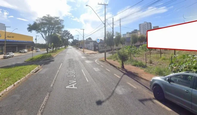 cidade-outdoor-placa-painel-comunicacao-visual-midia-ooh-joao-naves-avila-angelo-schiavinato-226sn