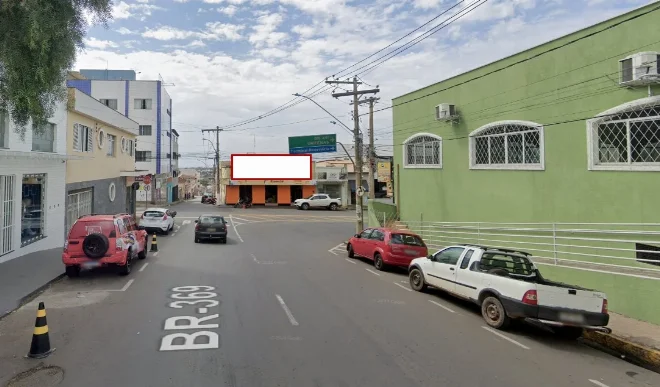 alfenas-outdoor-placa-painel-comunicacao-visual-publicidade-impulso-house-bosque-dos-ipes-53pl