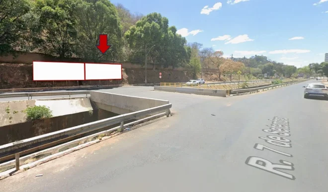 governador-valadares-cidade-outdoor-placa-painel-comunicacao-visual-midia-ooh-avenida-moacir-paleta-sentido-duplo-esplanada-17pe-2