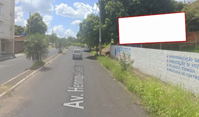 uberaba-cidade-outdoor-placa-painel-comunicacao-visual-publicidade-impulso-house-av-henrique-castejon-sentido-bairro-fabricio-c-b-082op