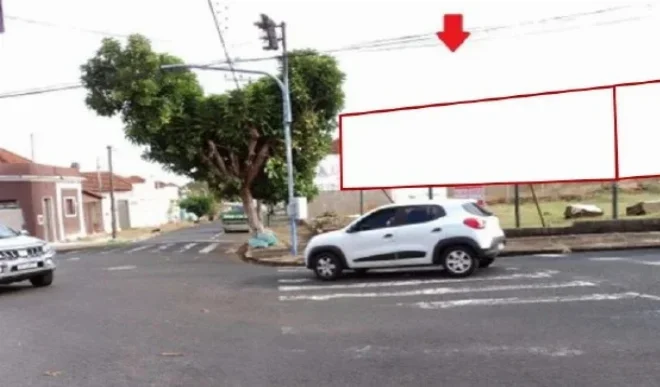 uberaba-cidade-outdoor-placa-painel-comunicacao-visual-publicidade-impulso-house-61op