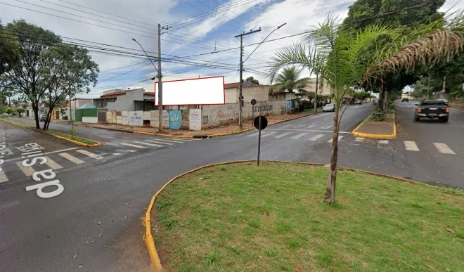 ituiutaba-cidade-outdoor-placa-painel-comunicacao-visual-publicidade-impulso-house-uemg-geraldo-moises-50mi