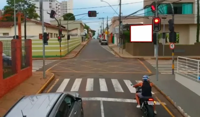 sao-sebastiao-do-paraiso-cidade-led-placa-painel-comunicacao-visual-midia-ooh-angelo-calafiori-com-rua-pimenta-de-padua-3-semaforos-285dc