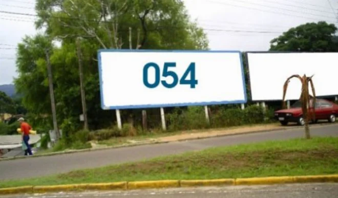 054-sm