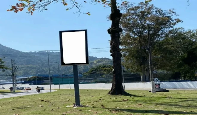03pm