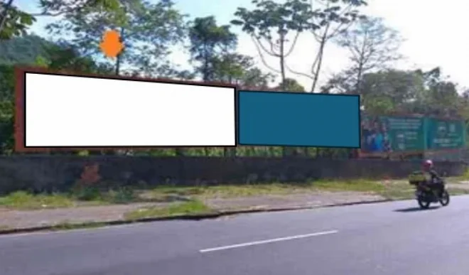 372cm